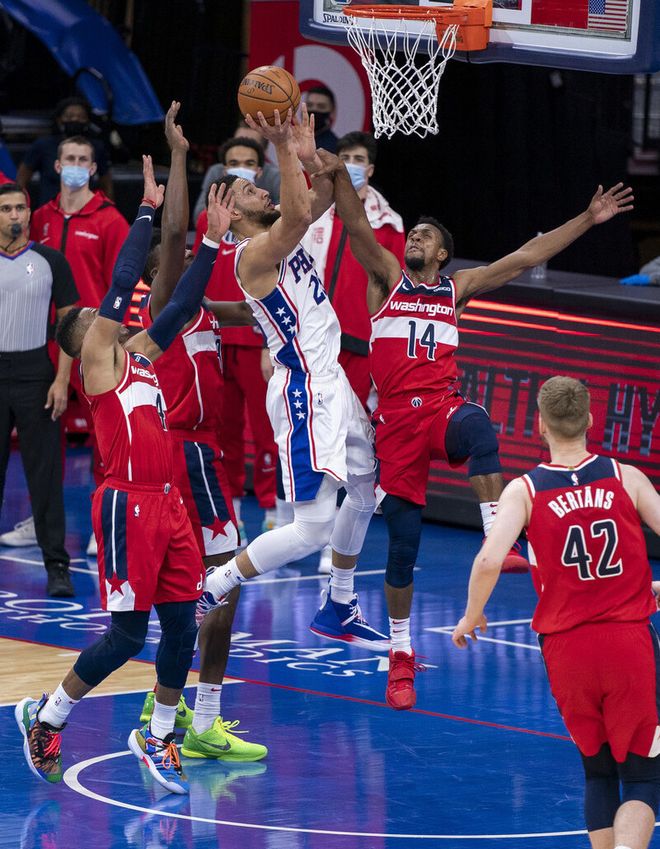 包含从印第安纳步行者刷新队史纪录备战社区盾到赛前华盛顿奇才备战中超，里程碑夜摩纳哥调整名单的词条